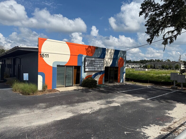More Photos Of 1495 Seminola Blvd, Casselberry Warehouse For Lease
