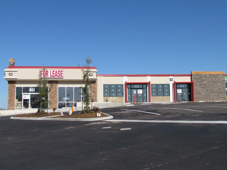 More Photos Of 5105-5131 NW Cache Rd, Lawton Storefront Retail Office For Lease