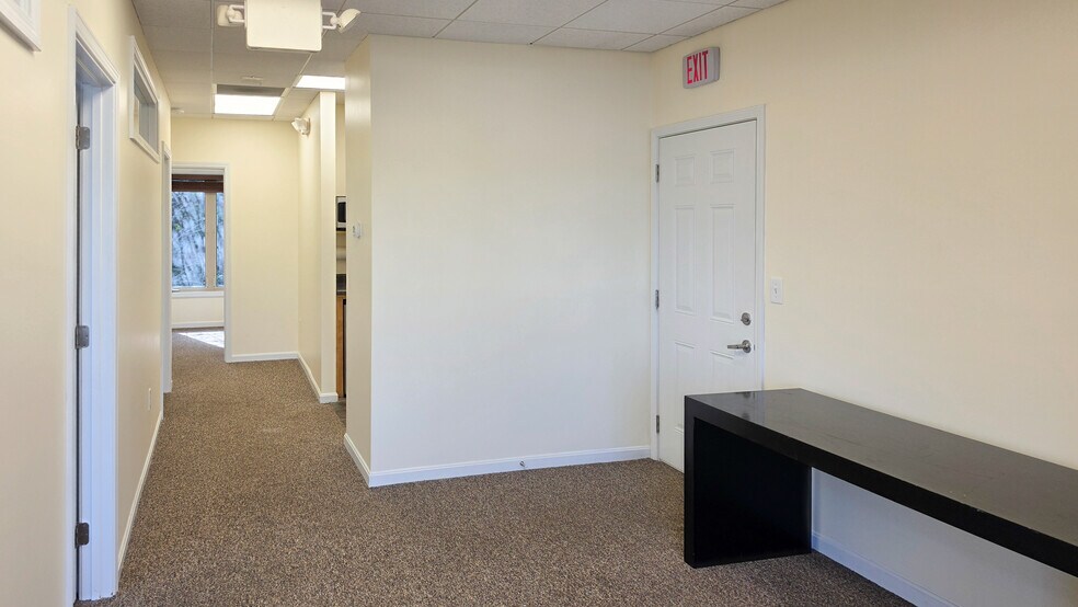 More Photos Of 6900 Houston Rd, Florence Office For Sale