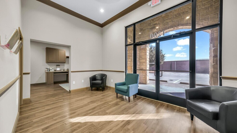 More Photos Of 126 S Ranch House Rd, Willow Park Medical For Sale