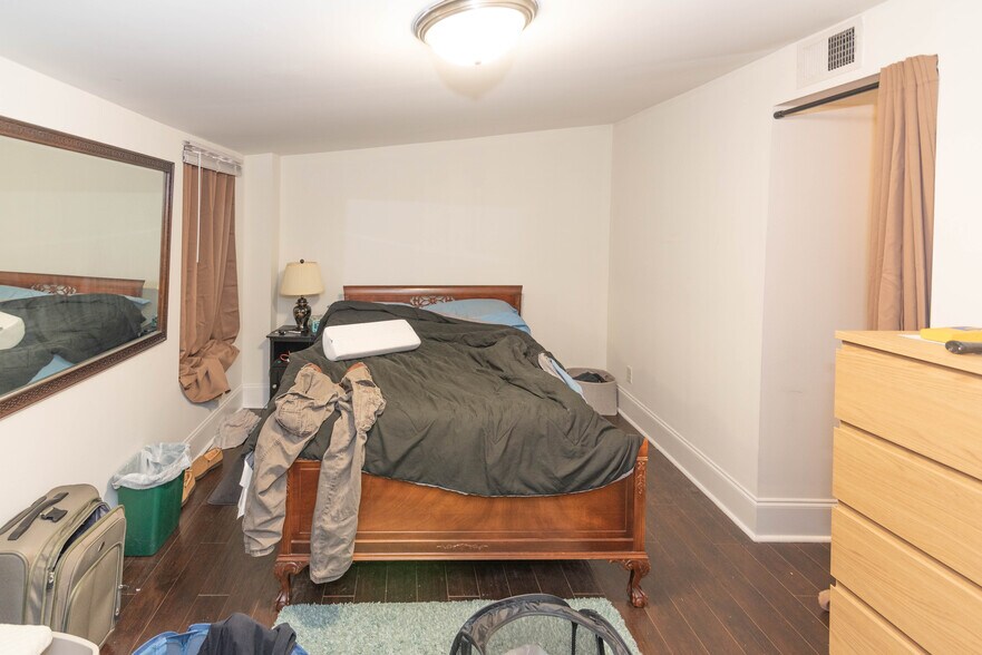More Photos Of , Baltimore Multifamily For Sale