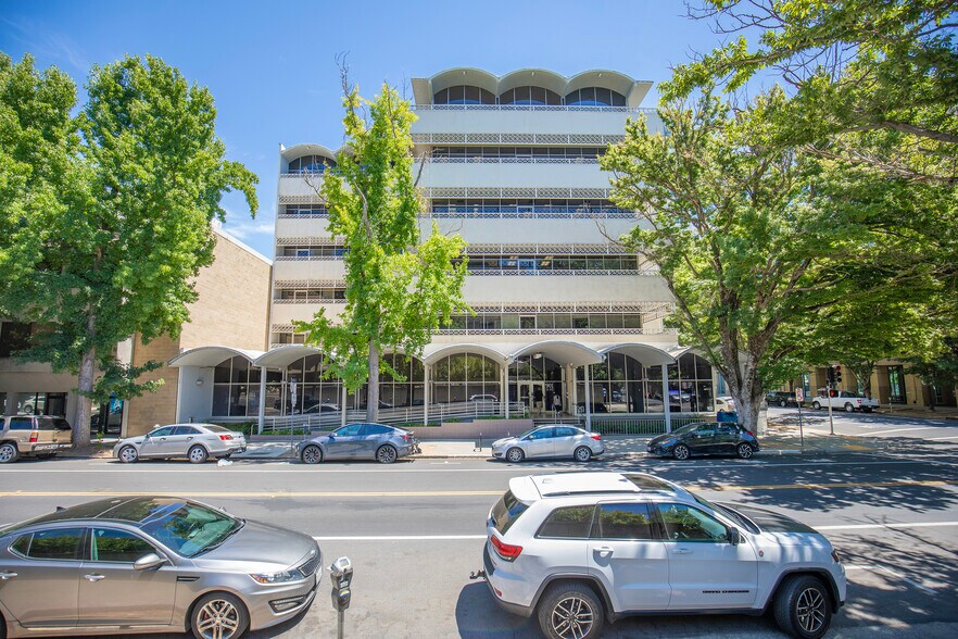 More Photos Of 901 H St, Sacramento Office For Lease