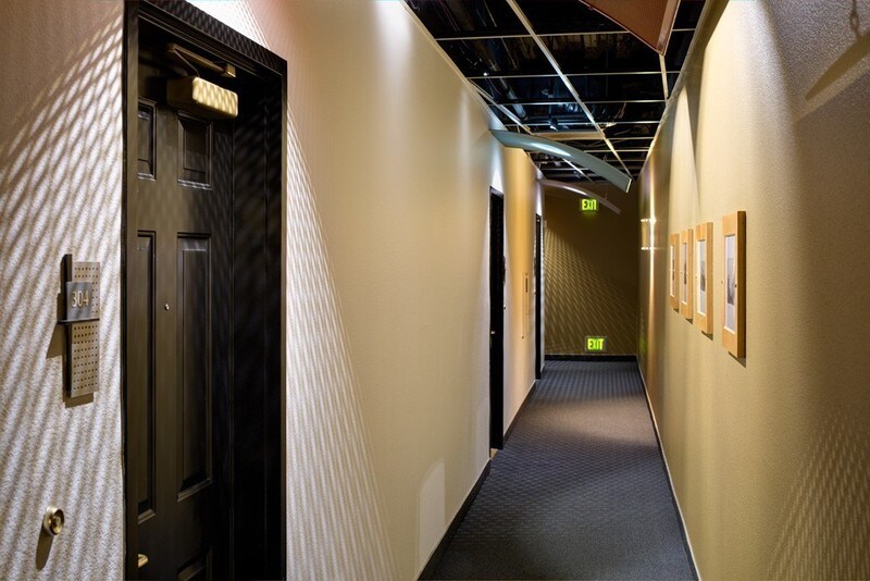 More Photos Of 810 4th Ave, San Diego Apartments For Lease