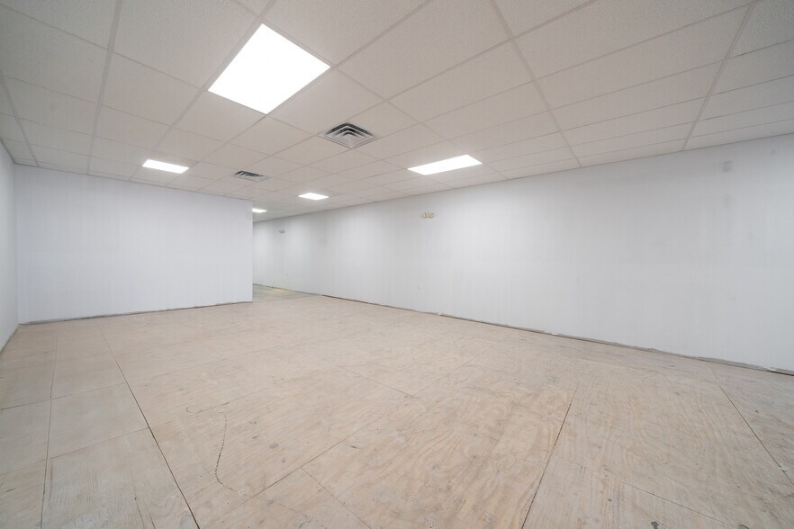 More Photos Of 1053-1055 Springfield Ave, Irvington Storefront For Lease