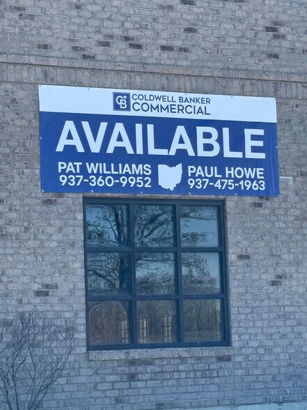 More Photos Of 8590 Yankee St, Dayton Medical For Lease