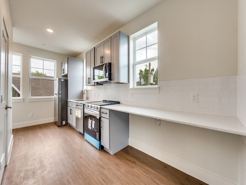 More Photos Of 5317 Reiger Ave, Dallas Apartments For Sale