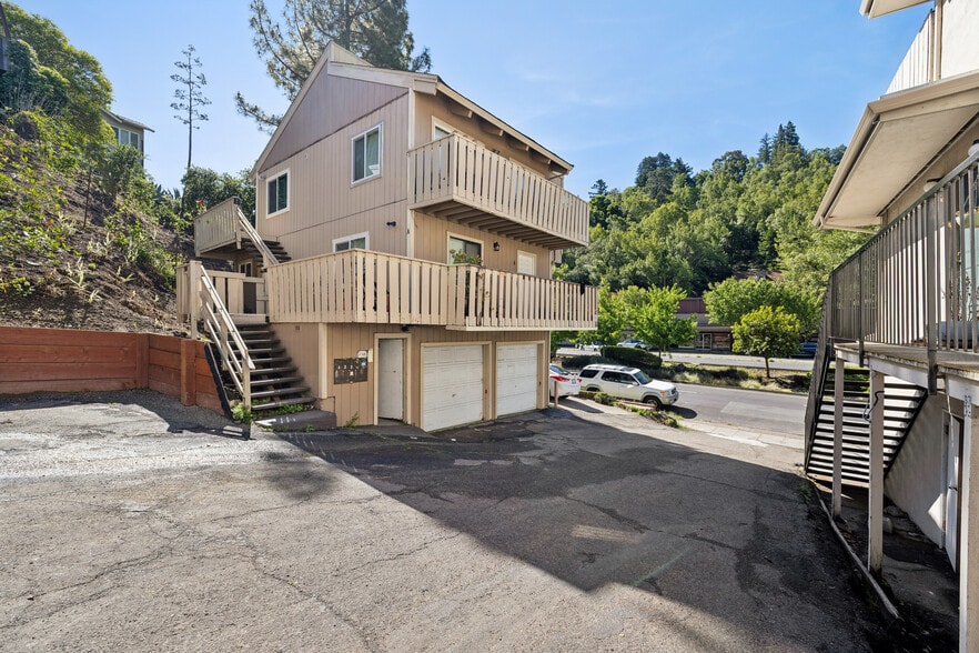 More Photos Of 250 Red Hill Ave, San Anselmo Apartments For Sale