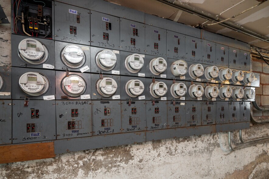 More Photos Of 7763 S South Shore Dr, Chicago Apartments For Sale