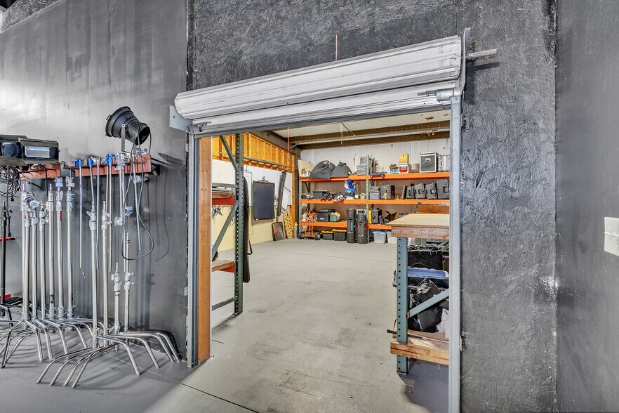 More Photos Of 10352 Atomic Rd, North Augusta Flex For Sale