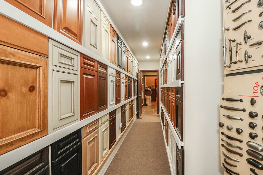 More Photos Of 240 US Highway 206, Flanders Restaurant For Lease