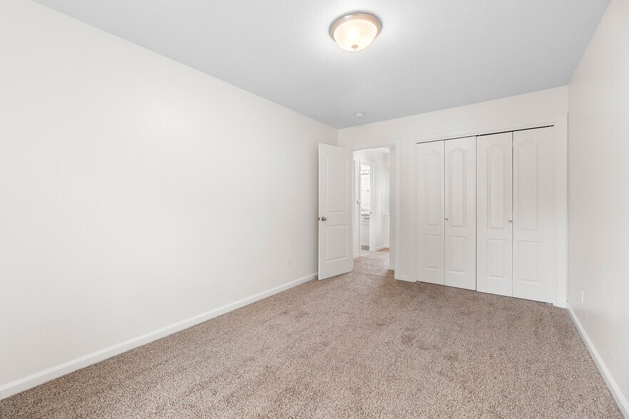 More Photos Of 3540 SE 119th Ave, Portland Apartments For Sale