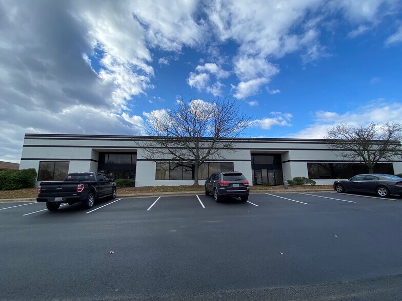 More Photos Of 10501-10553 Battleview Pky, Manassas Light Distribution For Lease