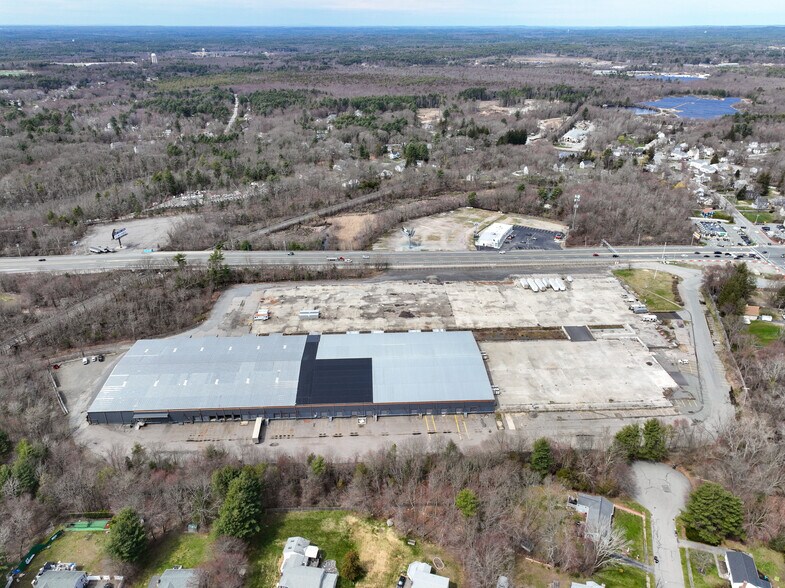 More Photos Of 208 North St, Foxborough Warehouse For Lease