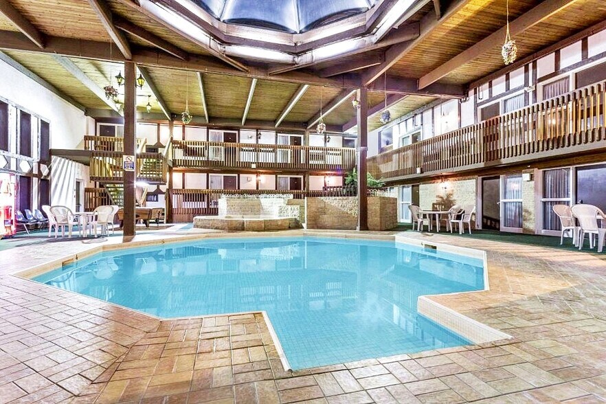 More Photos Of 45 Service Rd N, Moose Jaw Hotel For Sale