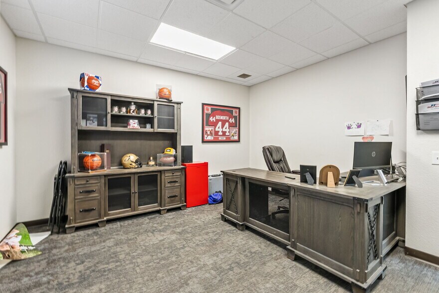 More Photos Of 8025 Iron Tower Ct, Colorado Springs Industrial For Lease