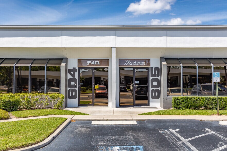More Photos Of 6202 Benjamin Rd, Tampa Unknown For Lease