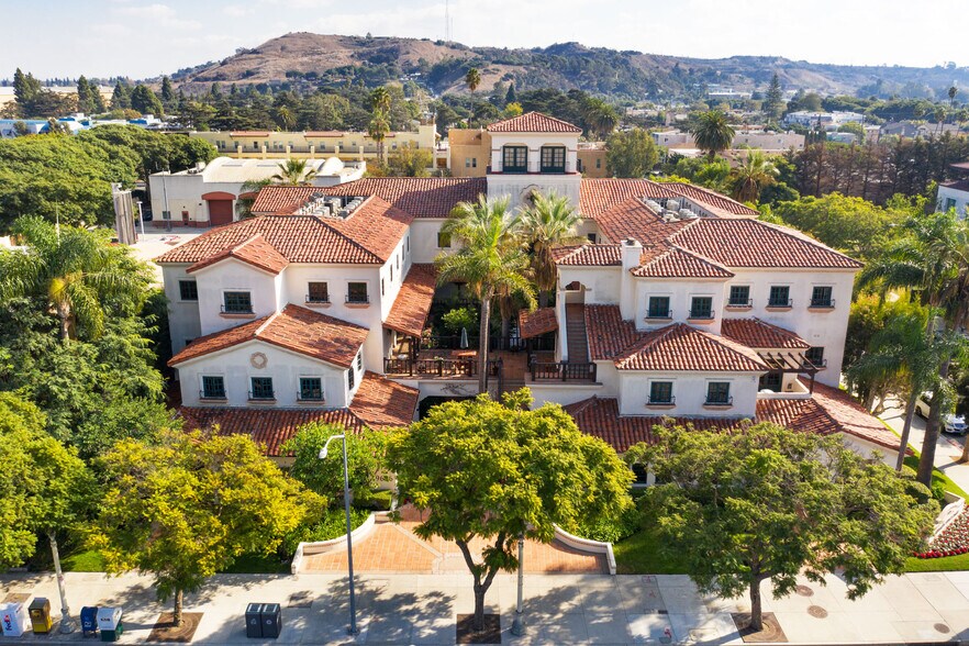 More Photos Of 9696 Culver Blvd, Culver City Office For Lease