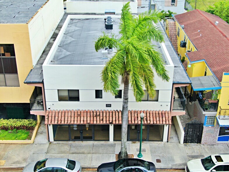 More Photos Of 2268 SW 8th St, Miami Storefront Retail Residential For Sale