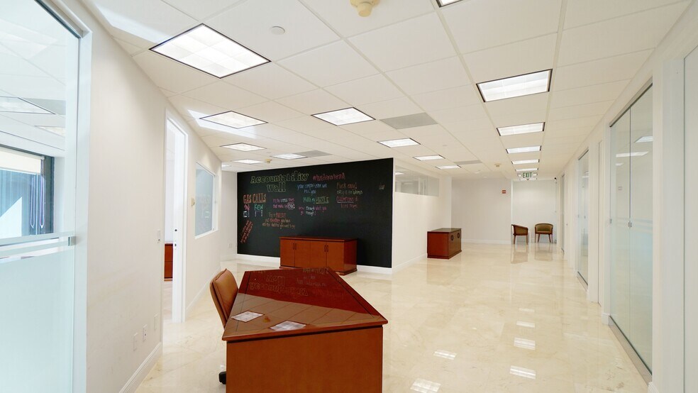 More Photos Of 1200 Brickell Ave, Miami Office For Sale
