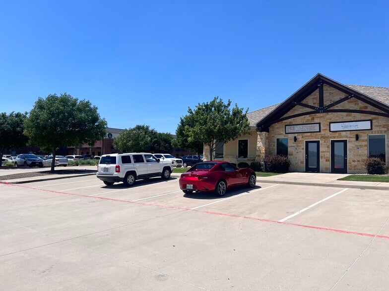 More Photos Of 4645 Wyndham Ln, Frisco Office For Lease