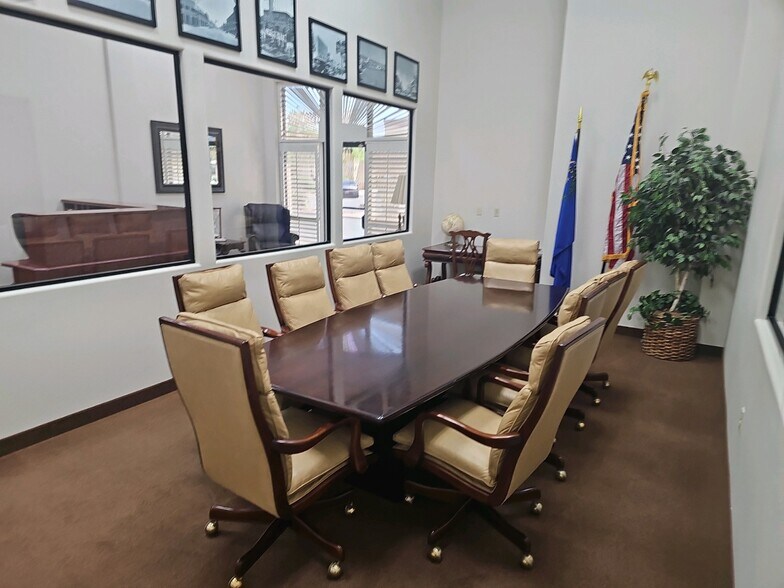 More Photos Of 3658 N Rancho Dr, Las Vegas Medical For Lease