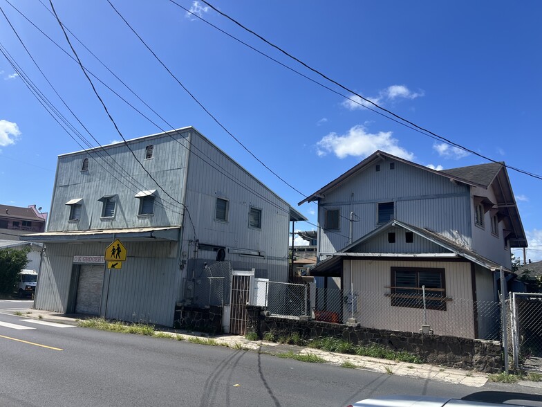 Primary Photo Of 1104 Palama St, Honolulu Convenience Store For Sale