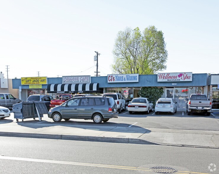 More Photos Of 1600-1612 E Mayfair Ave, Orange Storefront For Sale
