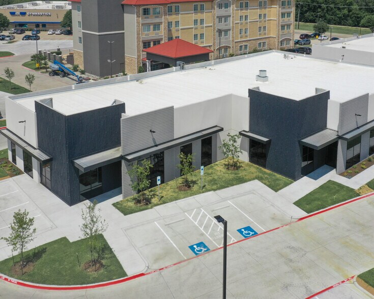 More Photos Of 240 W Exchange Pky, Allen Medical For Lease