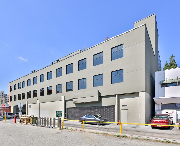 More Photos Of 900 Gayley Ave, Los Angeles Medical For Sale