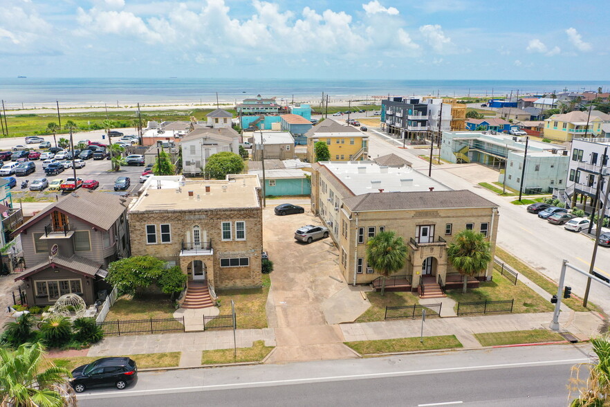 More Photos Of 717 Broadway St, Galveston Apartments For Sale
