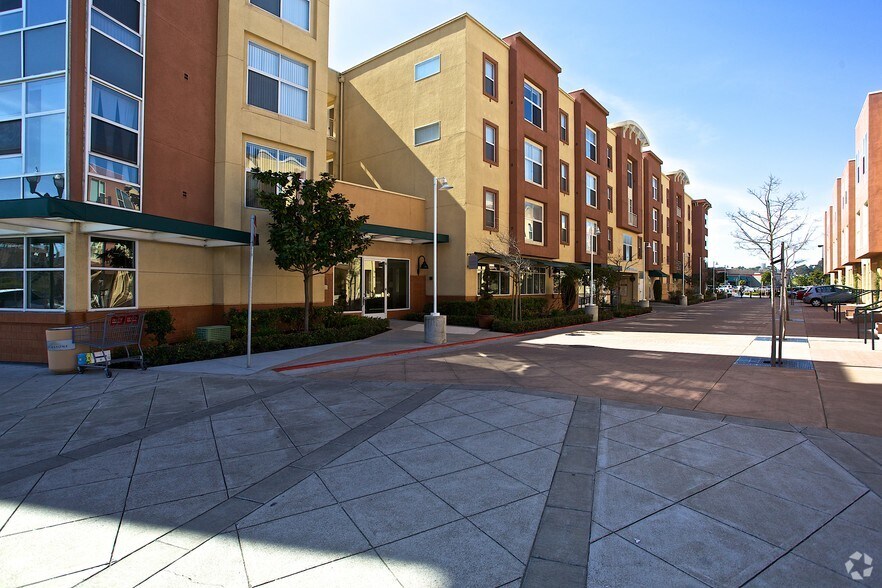 More Photos Of 101 McLellan Dr, South San Francisco Apartments For Lease