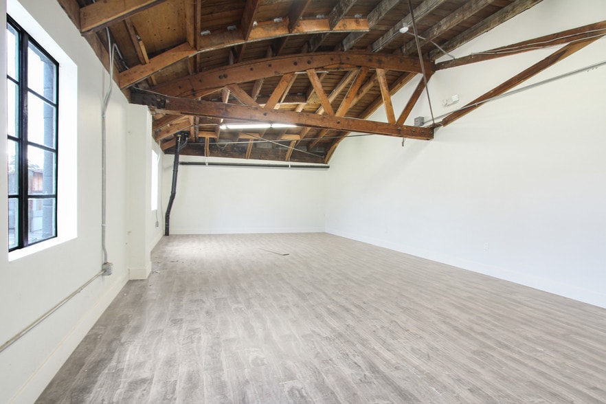 More Photos Of 12612 Philadelphia St, Whittier Storefront Retail Office For Lease