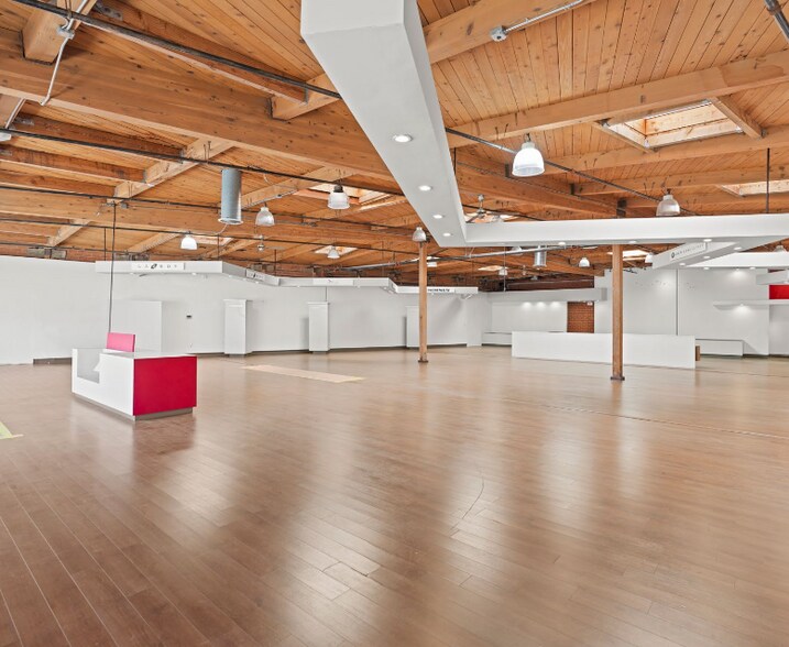 More Photos Of 2314-2316 Lincoln Blvd, Santa Monica Storefront For Lease
