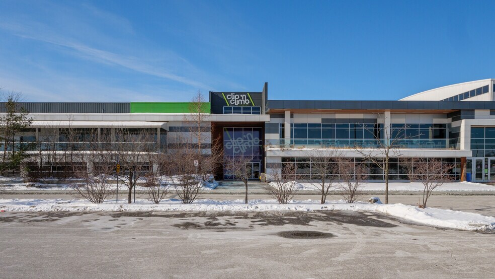 More Photos Of 3400 Grand Marais Rd E, Windsor Sports And Entertainment For Sale