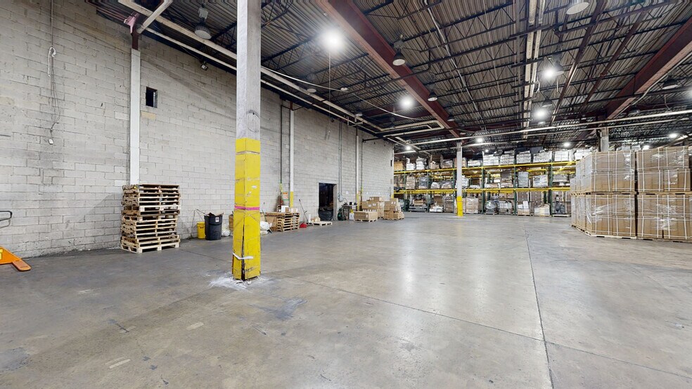 More Photos Of 1437 E State St, Hamilton Unknown For Lease