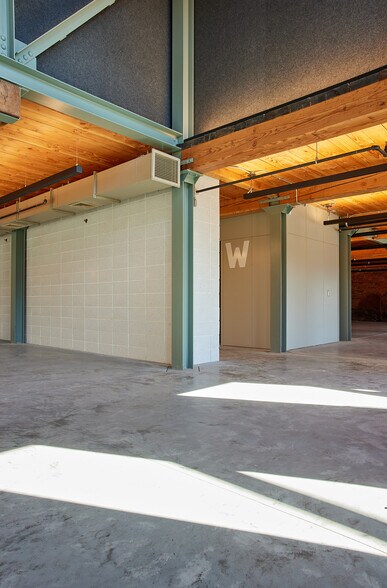 More Photos Of 111 Water St, Catskill Loft Creative Space For Lease