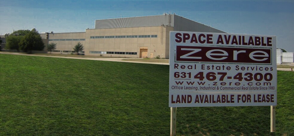 Primary Photo Of 368 Burman Blvd, Calverton Warehouse For Lease