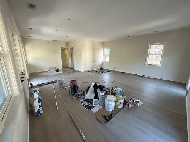 More Photos Of 12 Celadon Dr, Beaufort Storefront Retail Office For Lease