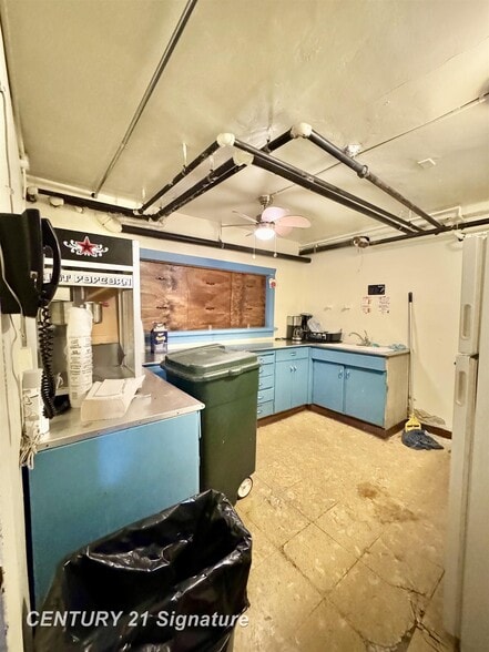 More Photos Of 1214 N Michigan Ave, Saginaw Specialty For Sale