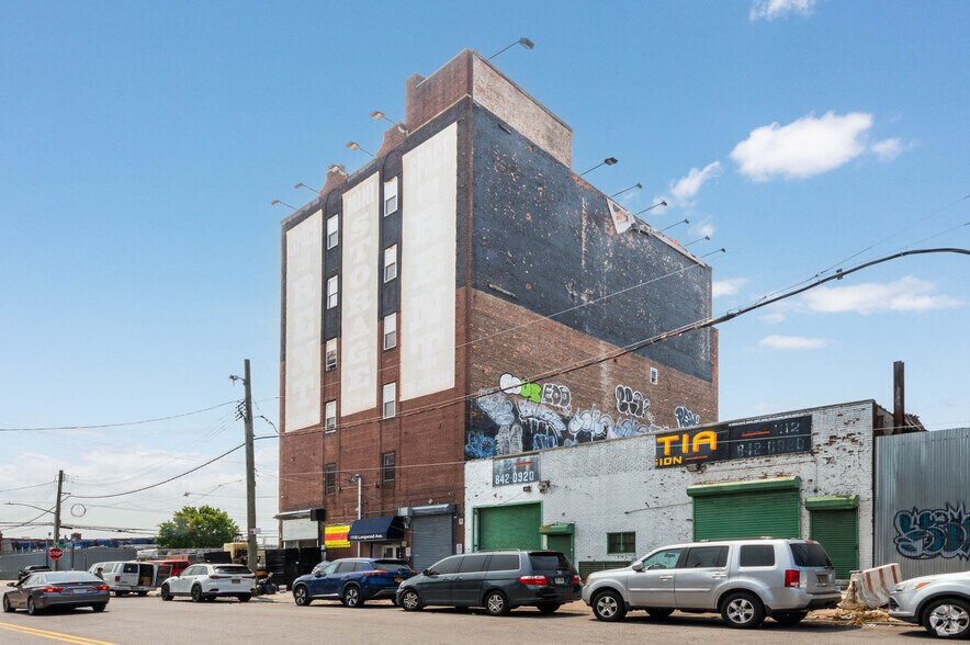 More Photos Of 1118 Longwood Ave, Bronx Warehouse For Lease