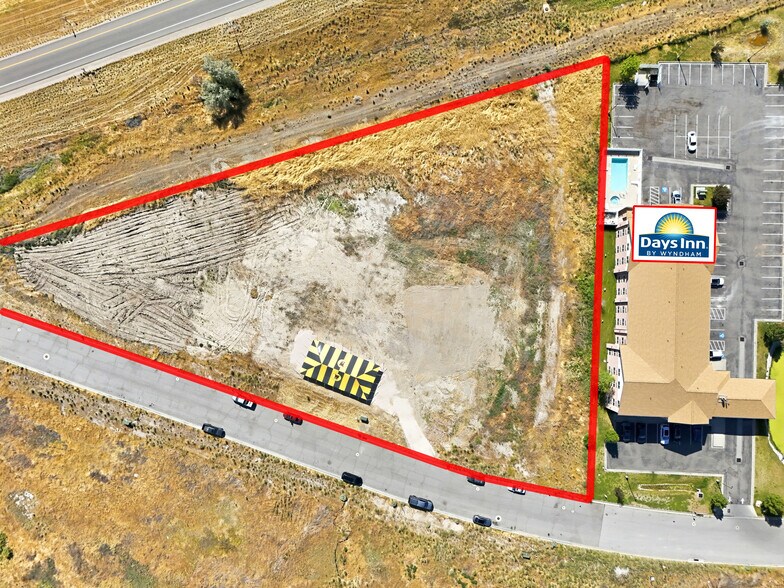 More Photos Of 995 S 1600, Perry Land For Lease