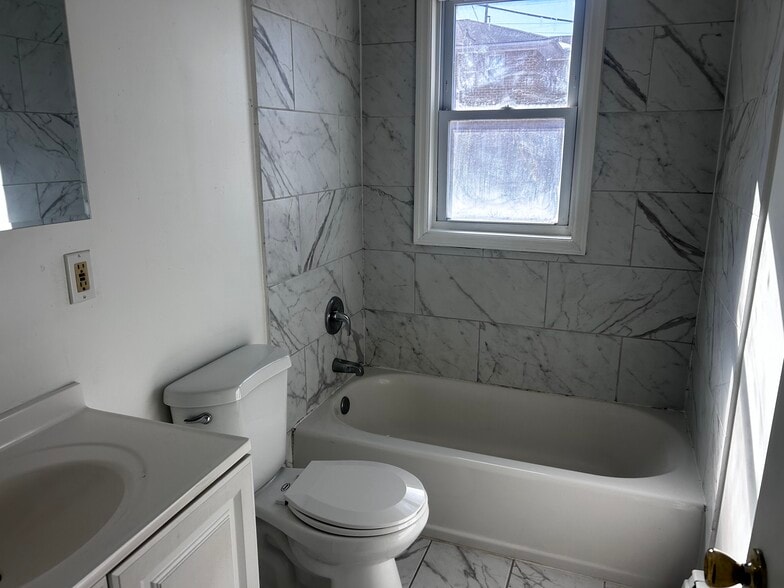 More Photos Of 407 Brick Blvd, Brick Apartments For Sale