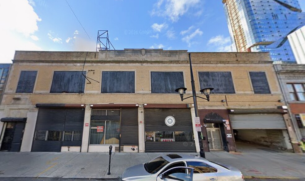 Primary Photo Of 48-54 Branford Pl, Newark Service For Lease