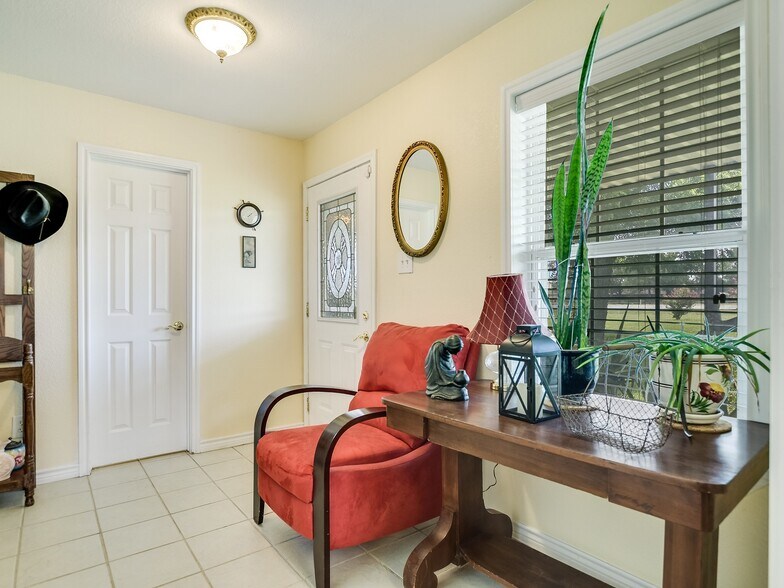 More Photos Of 4861 E Highway 199, Springtown Specialty For Sale