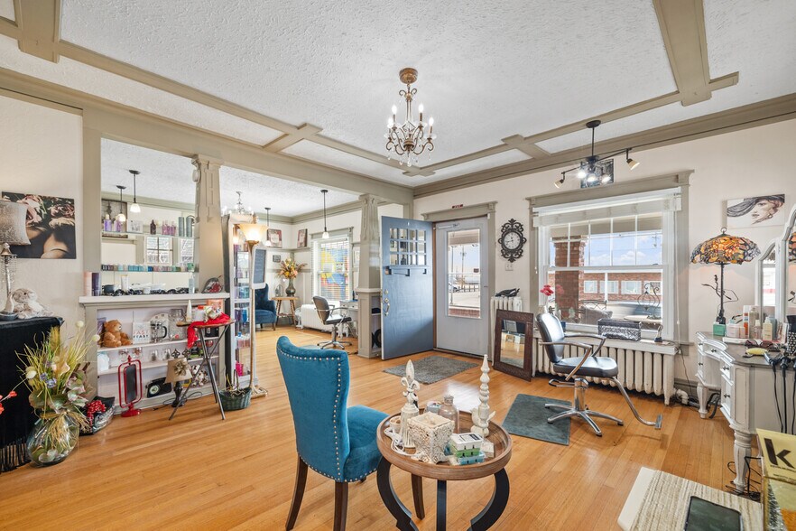 More Photos Of 720 E Lincolnway, Cheyenne Office Residential For Sale