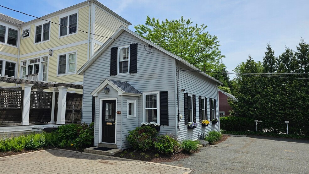 Primary Photo Of 52B Waltham St, Lexington Loft Creative Space For Lease