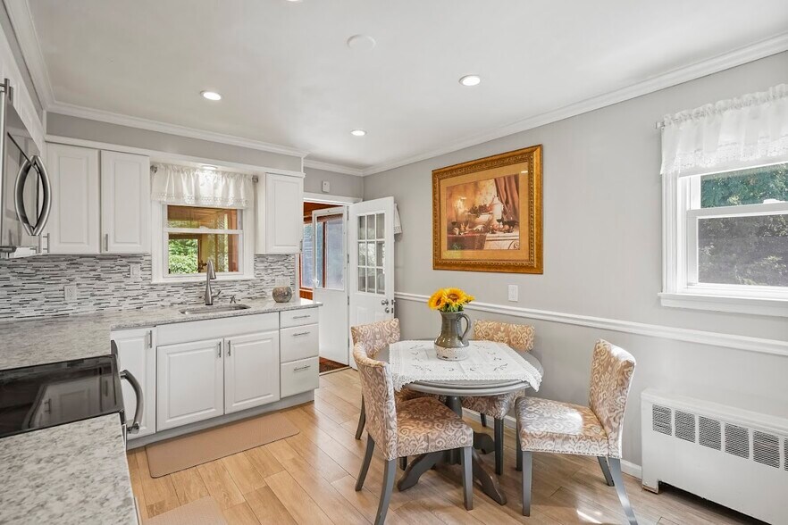 More Photos Of 25 Montague St, Yonkers Multifamily For Sale