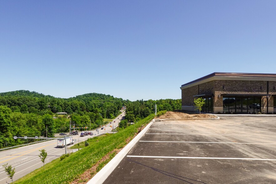 More Photos Of Middlesex Crossing, Valencia Land For Sale