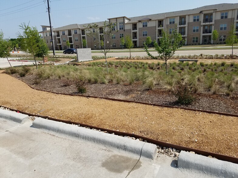More Photos Of 8668 John Hickman Pky, Frisco Medical For Lease
