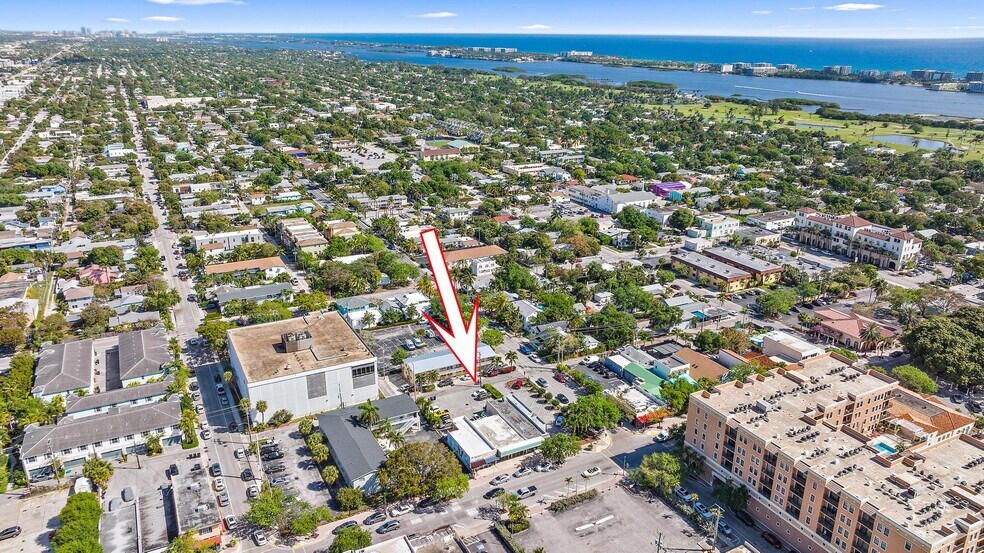 More Photos Of 604 Lucerne Ave, Lake Worth Beach Storefront For Sale
